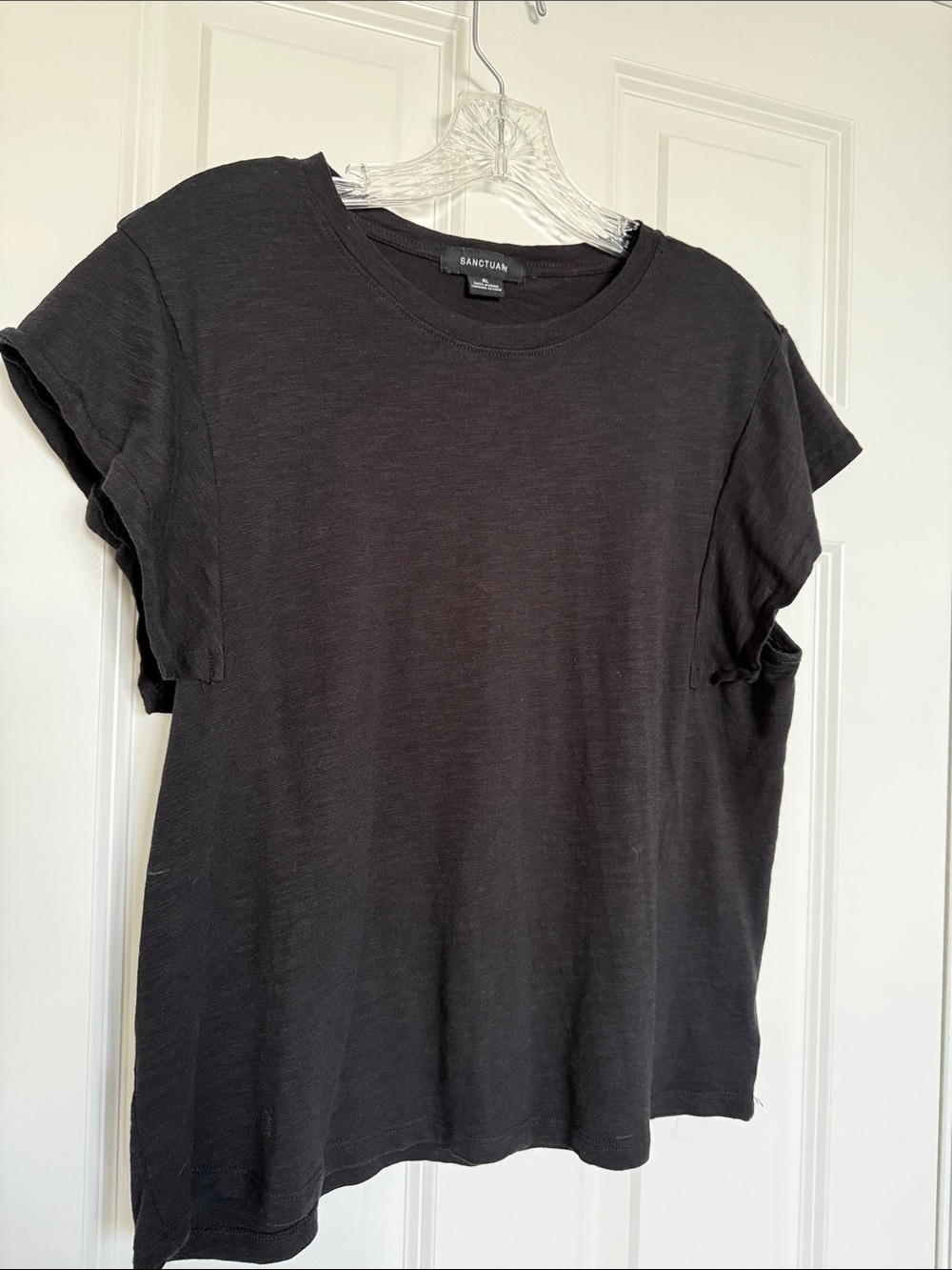 Sanctuary Black Flutter-Sleeve Crew Tee